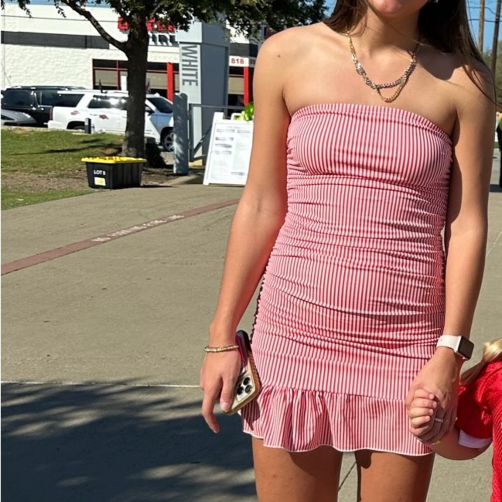 edikted red and white striped strapless mini dress